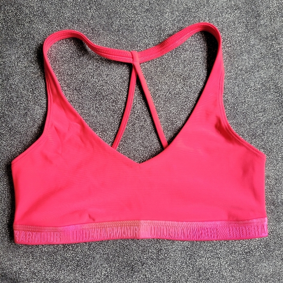 UA heat gear low impact strappy sports bra - Picture 1 of 6